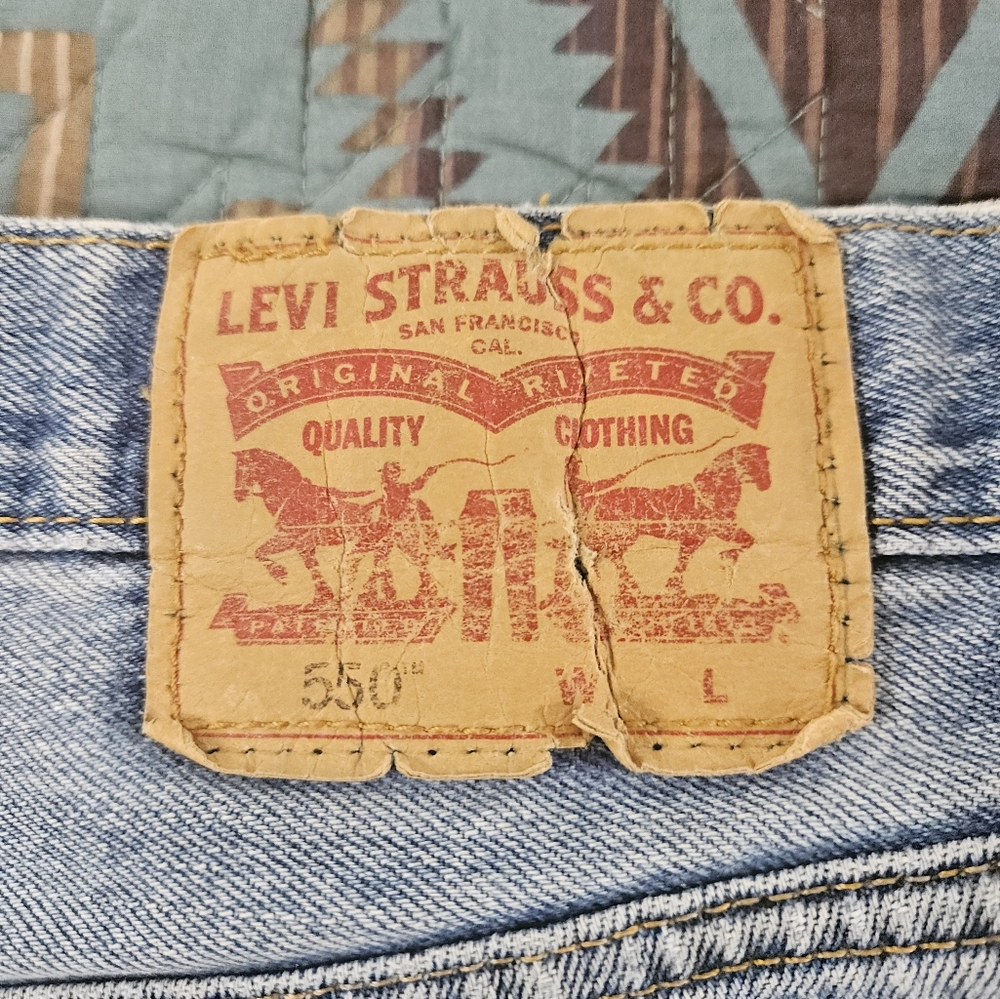 Levis 550 - Picture 3 of 4
